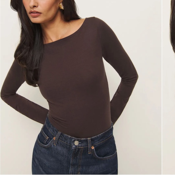 Reformation Tops - reformation wiley top size small
Women's Brown Long-Sleeve Boatneck Top